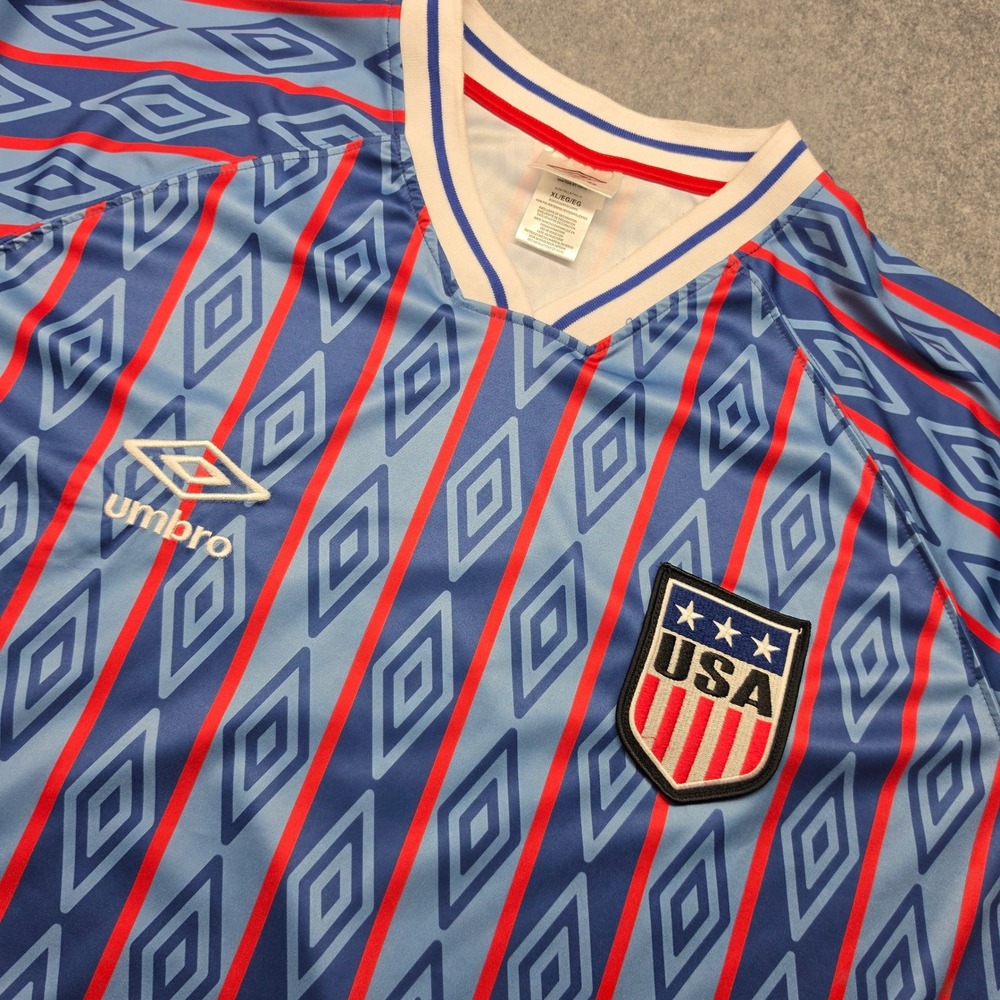 Umbro USA Soccer Jersey Mens XL Blue Red Diamond Pattern UMBR0200 Short Sleeve